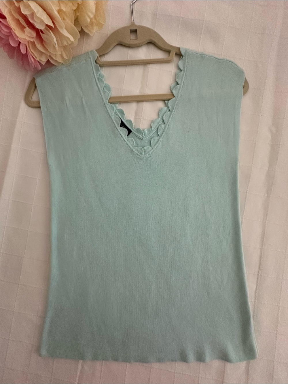 Talbots Scallop V-Neck Tank Top - Mint